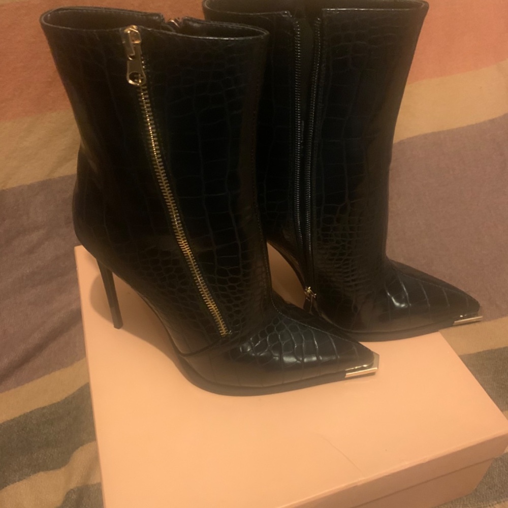 Booties - Picture 6 of 6